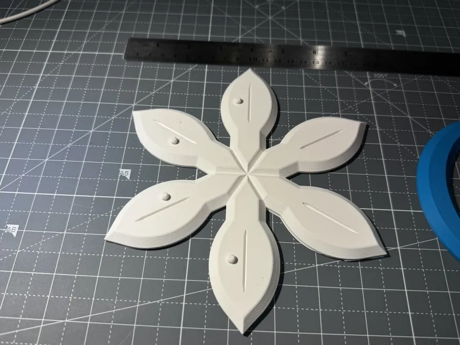 Luna Snow's Emblem photo 2