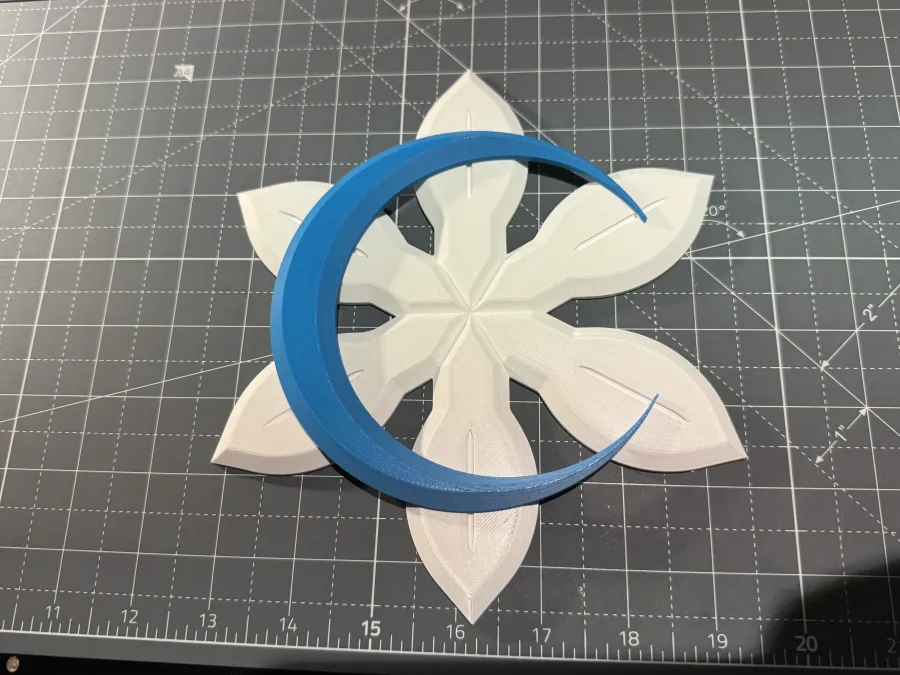 Luna Snow's Emblem photo 6