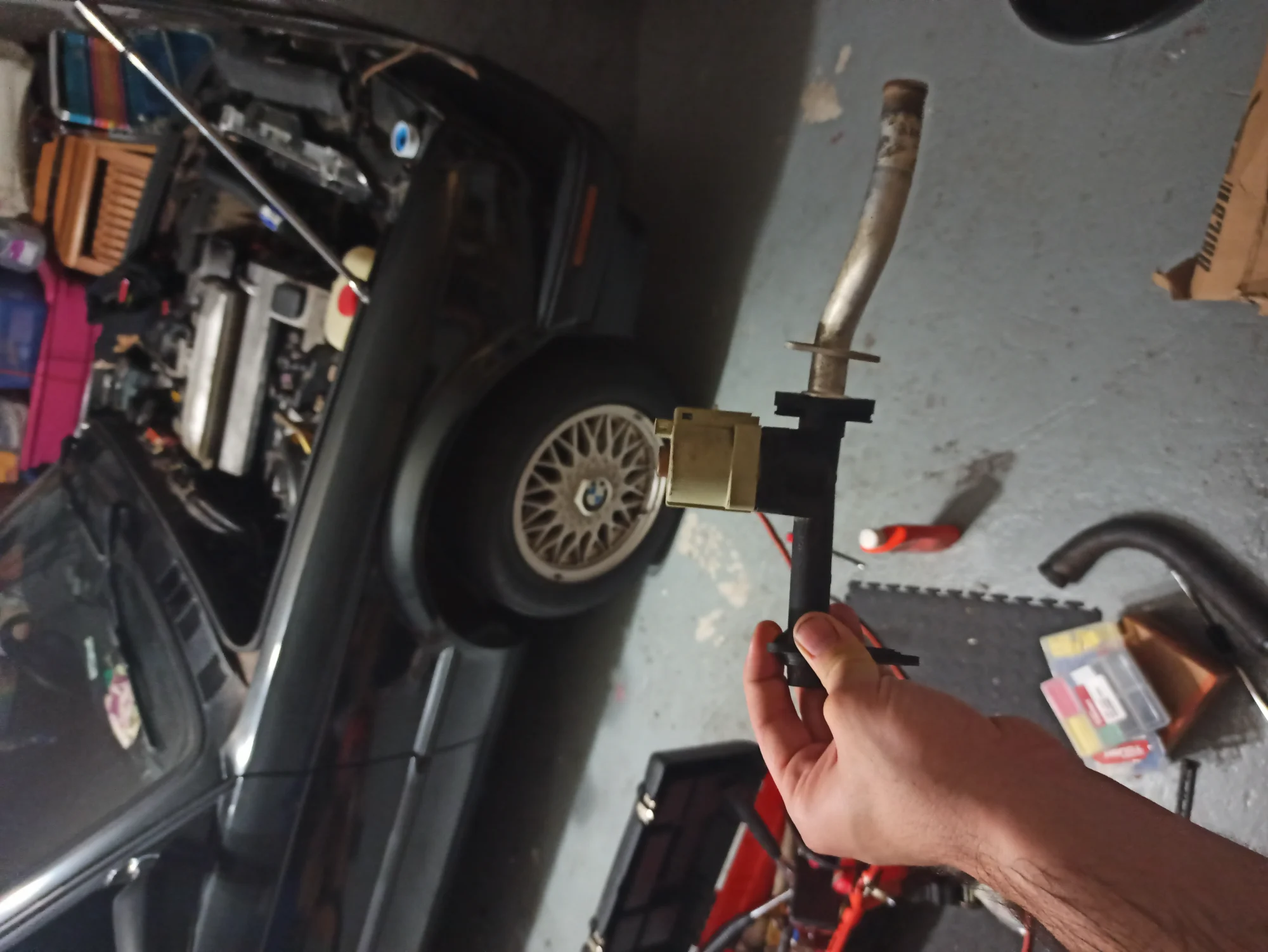 BMW 318is E30 Build, photo by Rody Prieto, BMW E30